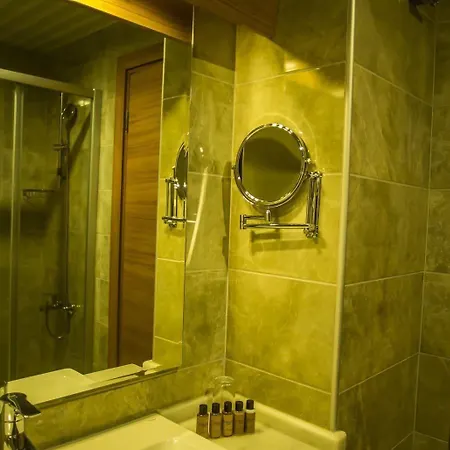 Hotel Parion 5*