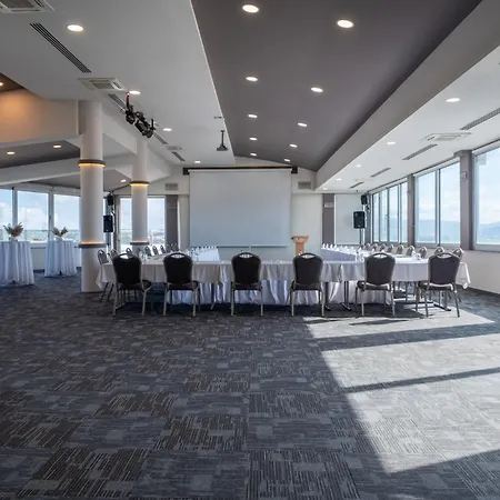 Parion Hotel 5*