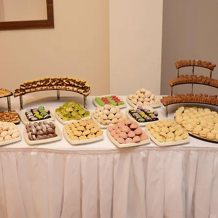 Parion Hotel