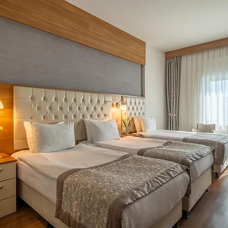 Parion Hotel